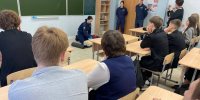 Студенты Дмитровского техникума провели мастер-класс для школьников Синьковской школы №1 по оказанию первой помощи - Город Дмитров