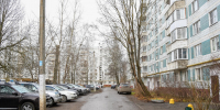 Новые тротуары и парковки обустроят во дворах на улице Космонавтов в Дмитрове в 2025 году - Regions.Ru