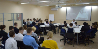 В Дмитрове старшеклассники учатся предпринимательству у опытных бизнесменов - Regions.Ru