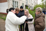 В Дмитрове начались работы по благоустройству дворов: новые парковки, тротуары и детские площадки