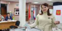 Мать-героиня проголосовала на выборах в Дмитровском округе перед десятой поездкой в роддом - Regions.Ru